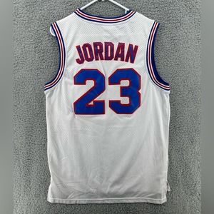 Vintage Champion Tune Squad #23 Michael Jordan Men’s Sz‎ Small